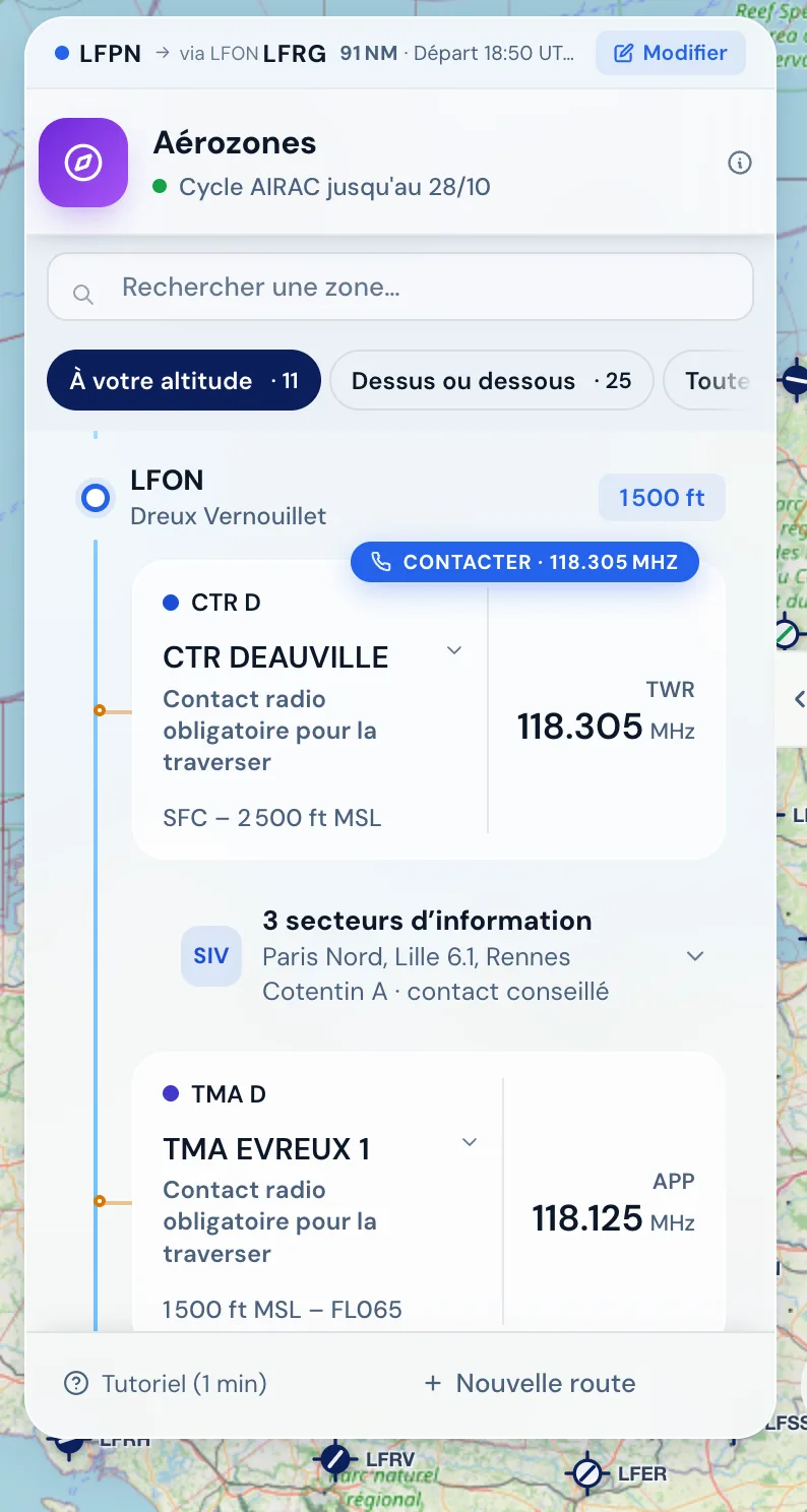 Le long du tracé : la CTR de Deauville, sa tour, et la TMA d’Évreux.